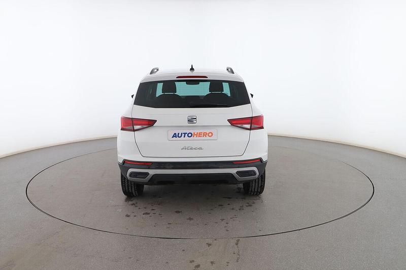 Usado Seat Ateca Style 150 CV (110 kW) 2023 Blanco SUV