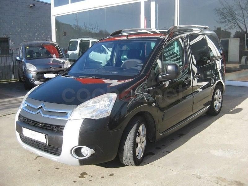 Usado Citroën Berlingo XTR 112 CV (82 kW) 2012 Negro Monovolumen