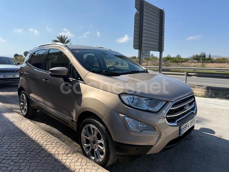Usado Ford Ecosport Titanium 125 CV (91 kW) 2018 Beige SUV