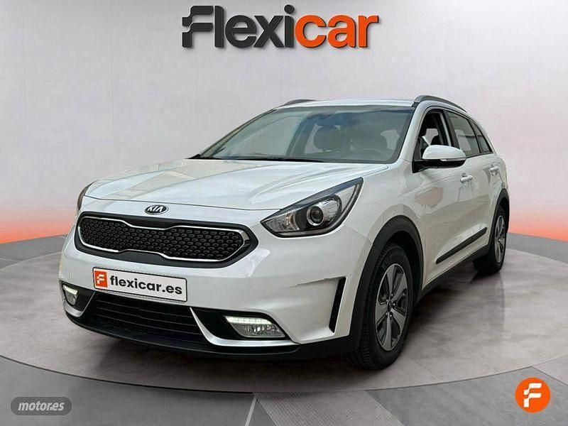 Usado Kia Niro 141 CV (103 kW) 2019 Blanco SUV