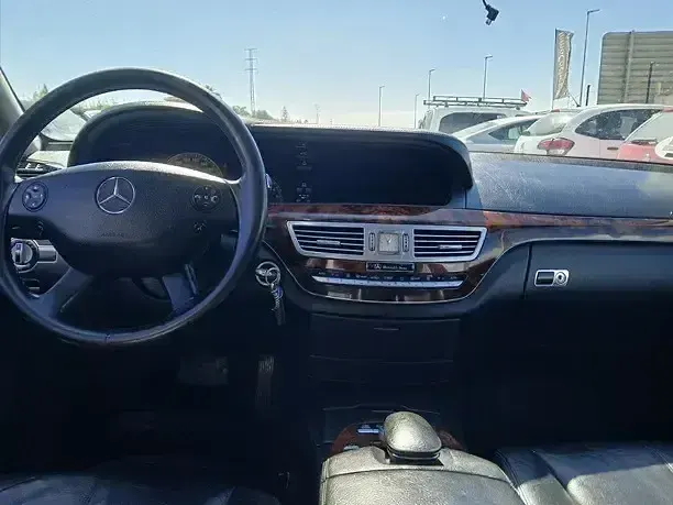 Usado Mercedes S320 235 CV (172 kW) 2006 Azul Berlina