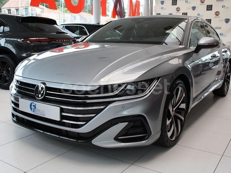 Gris / plata Usado 2023 VW Arteon R-line Berlina | 35.900 € (Precio justo) - Imagen 1/4