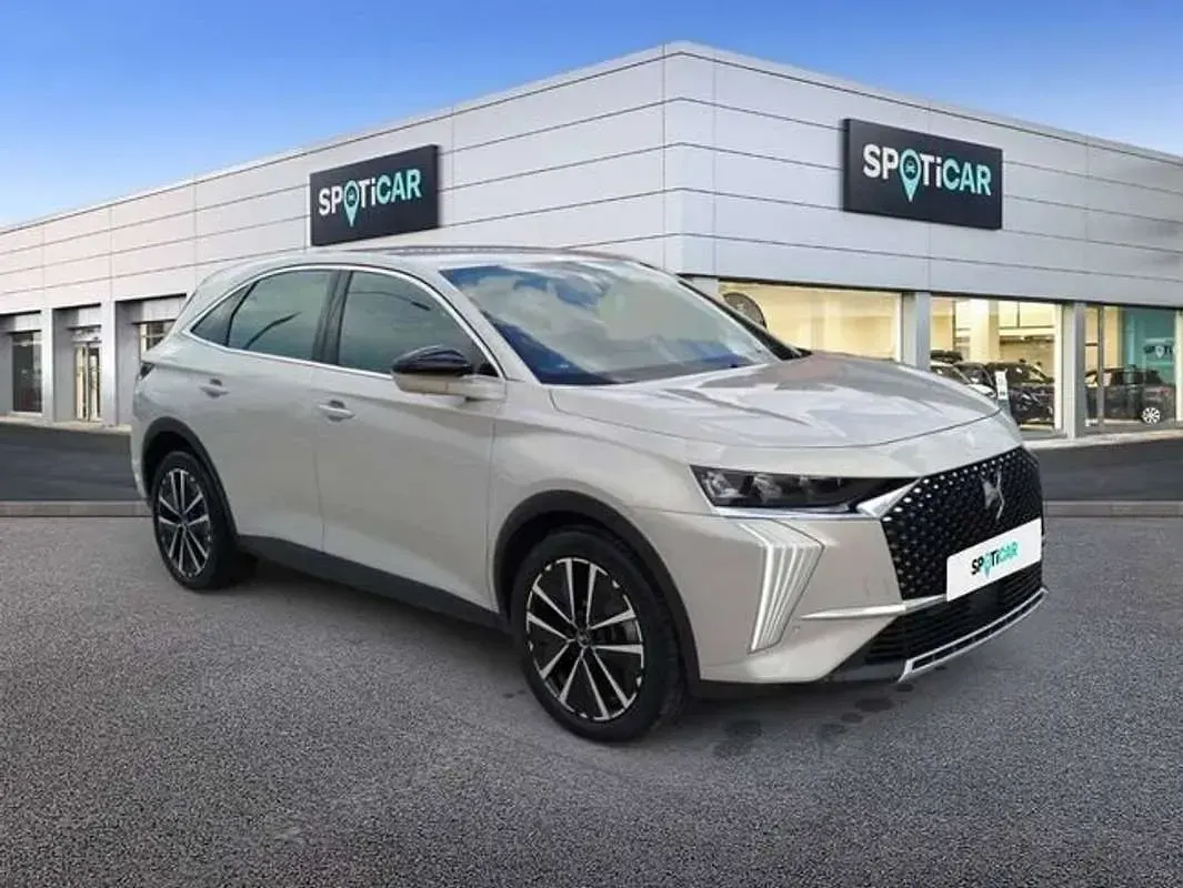 Usado DS Automobiles DS7 Crossback Bastille Plus 226 CV (166 kW) 2023 Blanco SUV