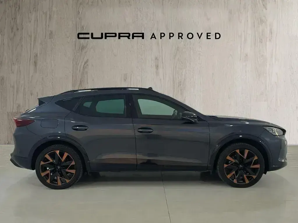 Usado Cupra Formentor VZ 272 CV (200 kW) 2024 Gris SUV