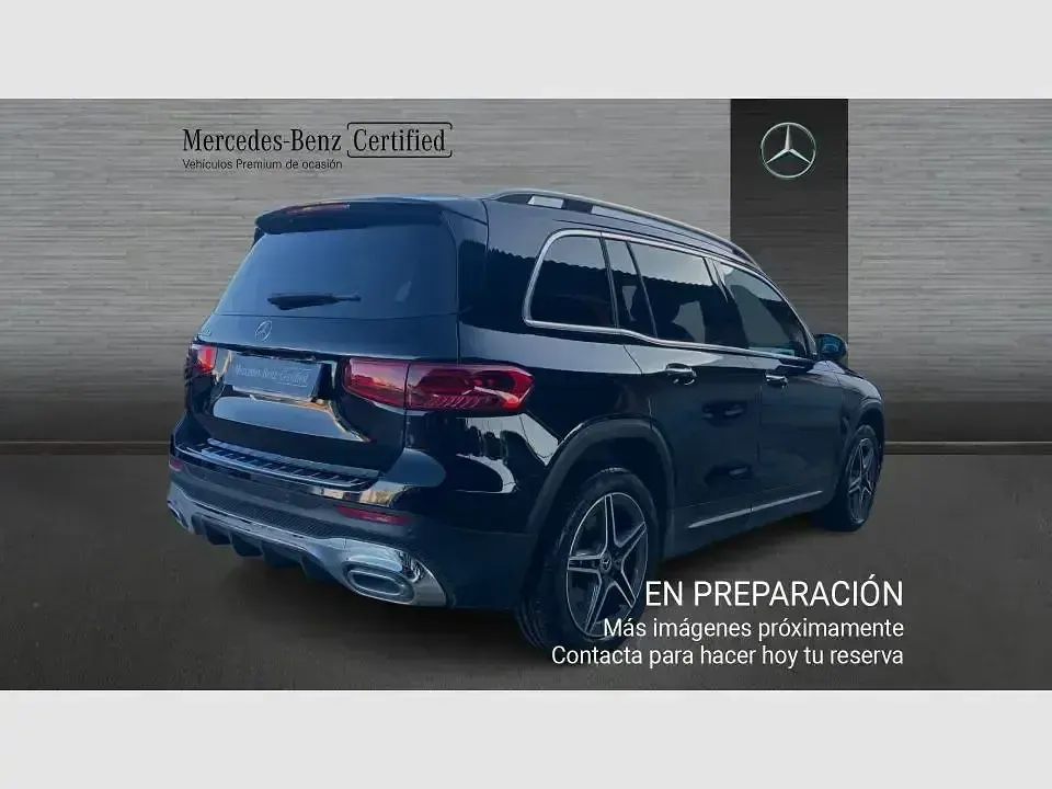 Usado Mercedes GLB200 150 CV (110 kW) 2024 Negro SUV