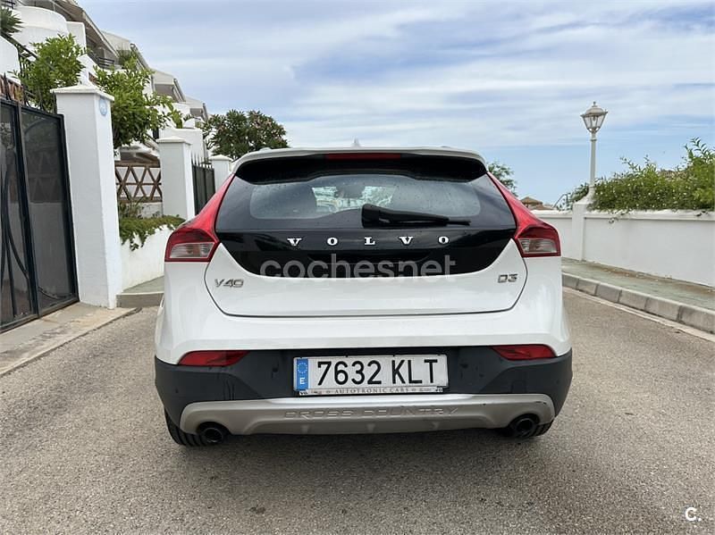 Blanco Usado 2014 Volvo V40 CC Familiar | 10.000 € (Buen precio) - Imagen 1/4