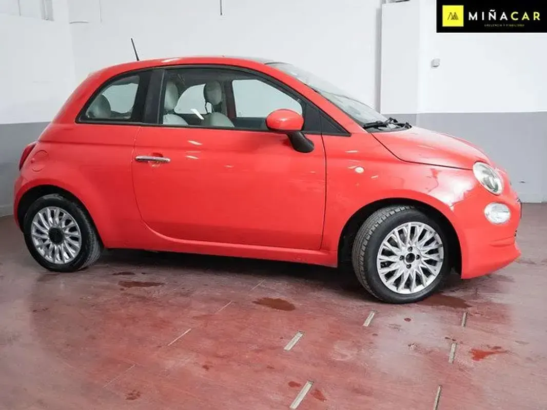 Usado Fiat 500 Lounge 69 CV (50 kW) 2020 Rojo Utilitario