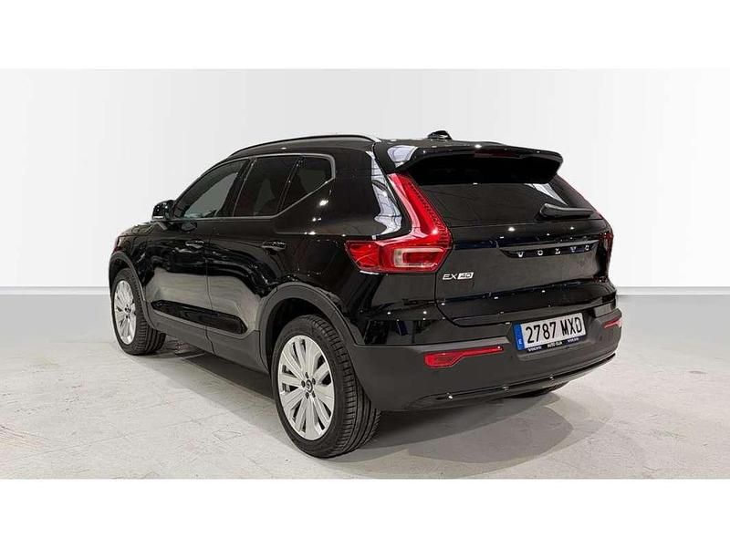 Usado Volvo EX40 Core 175 kW (238 CV) 2024 Negro SUV