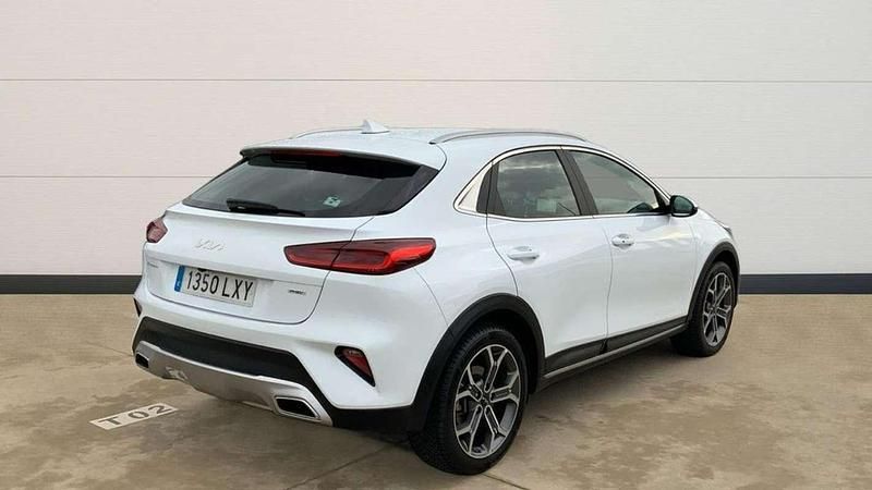 Usado Kia XCeed 143 CV (105 kW) 2022 Blanco SUV