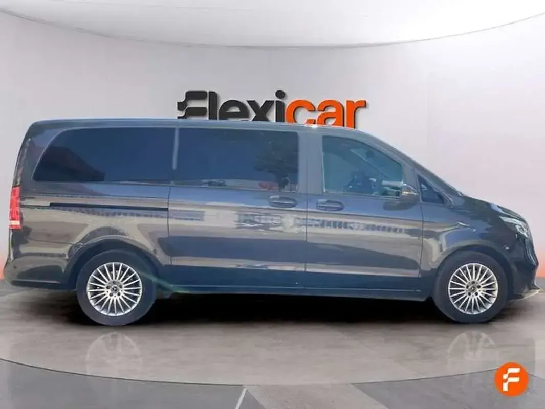 Usado Mercedes V220 Avantgarde 163 CV (119 kW) 2021 Negro Monovolumen