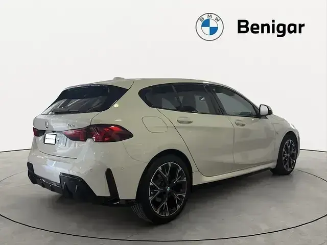 Usado BMW 118 Shadowline 150 CV (110 kW) 2025 Blanco Utilitario