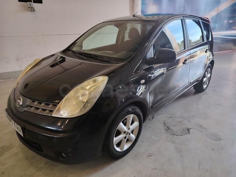 Usado Nissan Note Acenta 86 CV (63 kW) 2007 Negro Utilitario