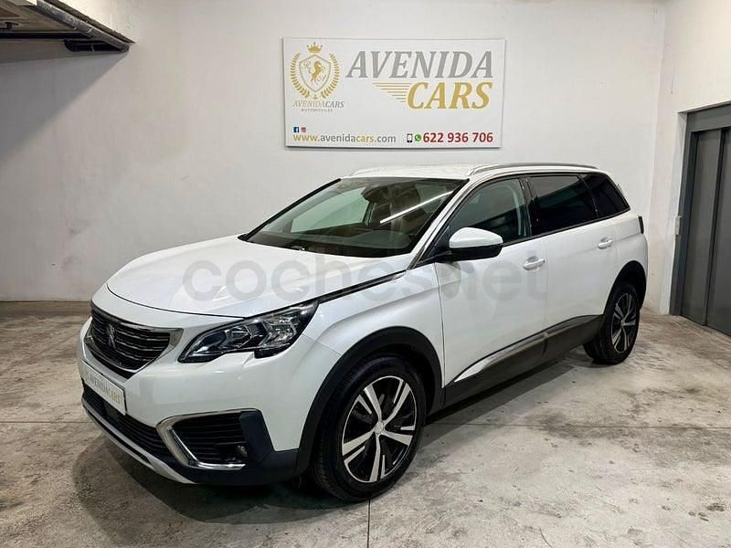 Usado Peugeot 5008 Allure 130 CV (95 kW) 2018 Blanco SUV