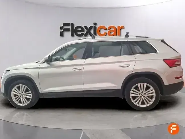 Usado Skoda Kodiaq Style 190 HP (139 kW) 2017 Cinzento SUV