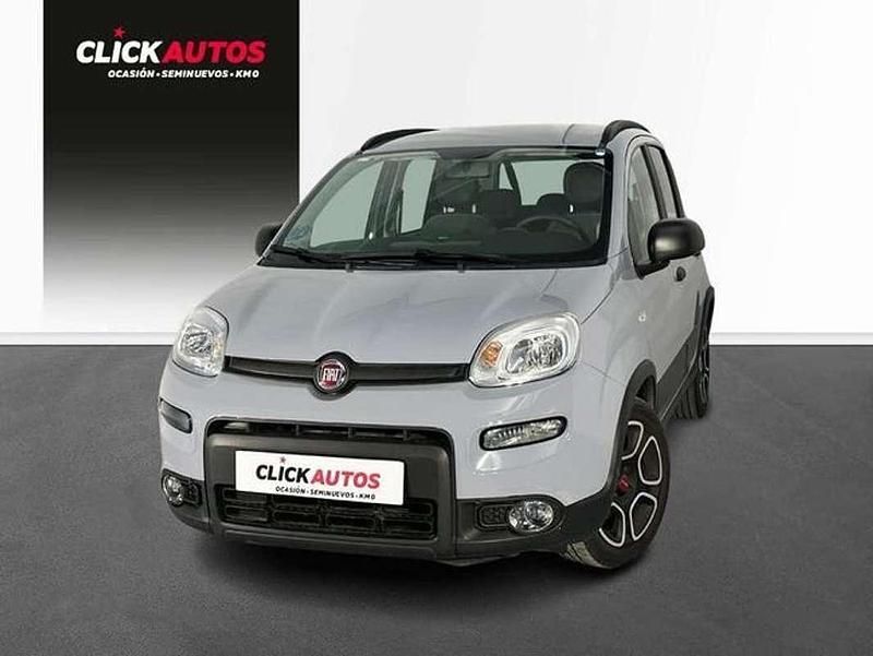 Usado Fiat Panda City Life 71 CV (52 kW) 2022 Gris Utilitario