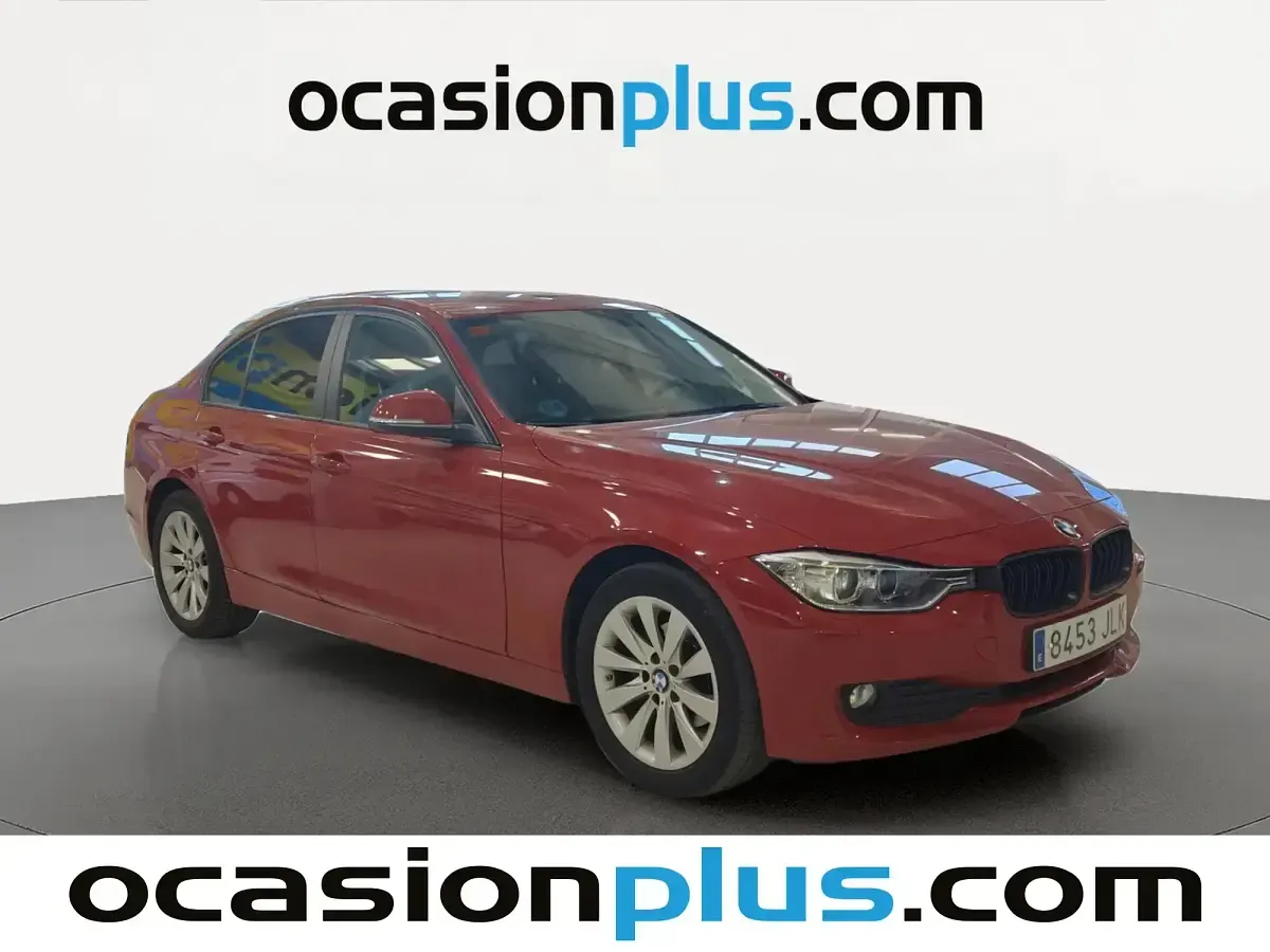 Usado BMW 318 143 CV (105 kW) 2016 Rojo Berlina