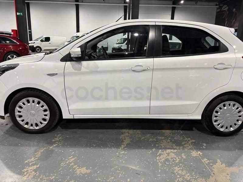 Usado Ford Ka Plus 70 CV (51 kW) 2017 Blanco Utilitario