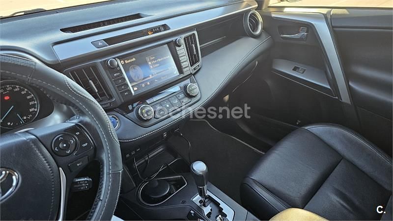 Usado Toyota RAV4 Hybrid 197 CV (144 kW) 2016 Marrón SUV