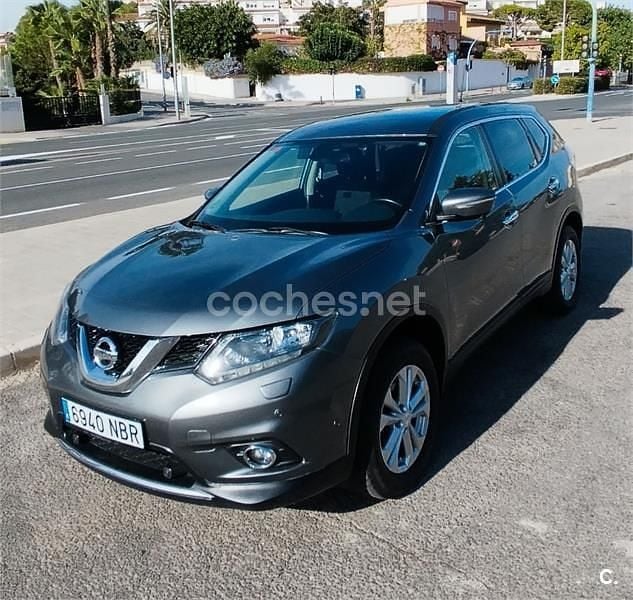 Gris / plata Usado 2016 Nissan X-Trail Tekna SUV | 13.990 € (Super precio) - Imagen 1/4