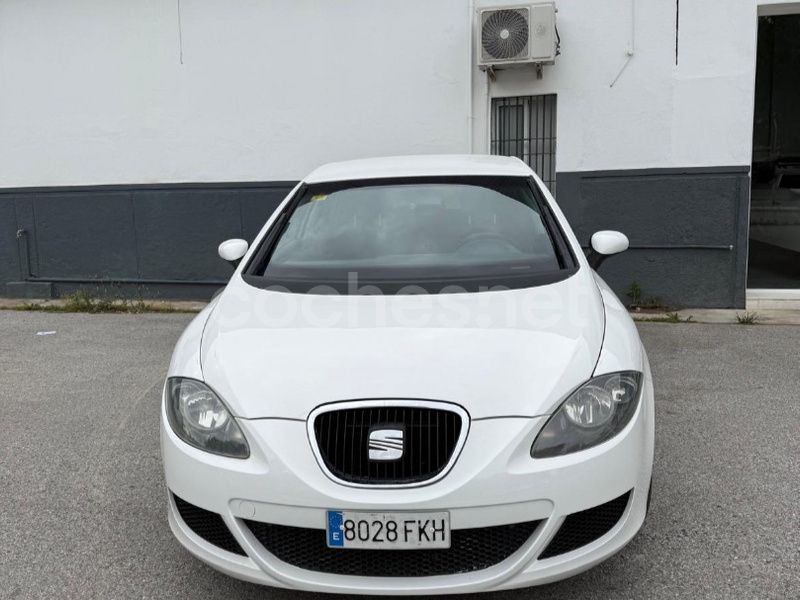 Blanco Usado 2007 Seat Leon Sport Berlina | 4650 € (Precio justo) - Imagen 1/4
