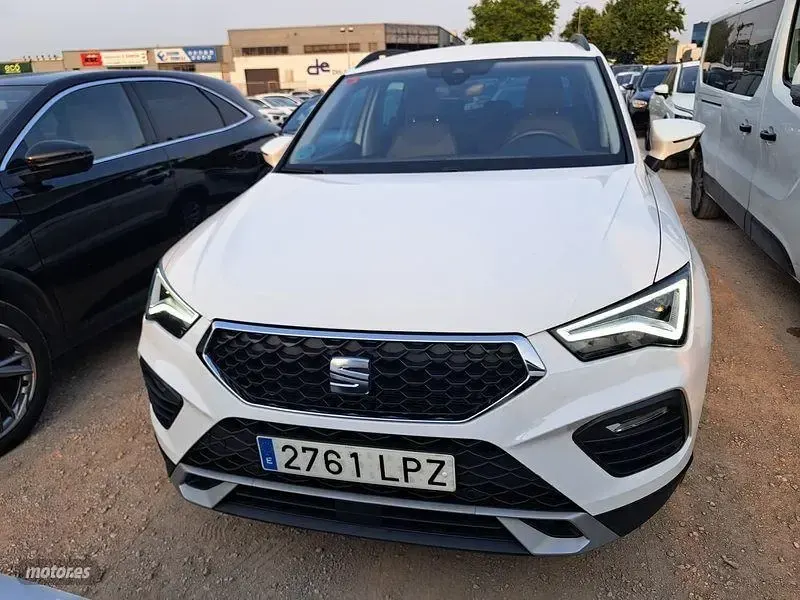Usado Seat Ateca Style 116 CV (85 kW) 2021 Blanco SUV