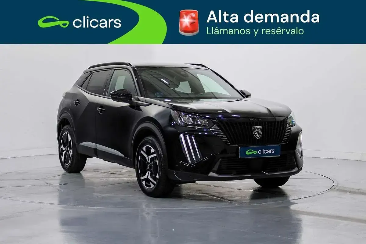 Usado Peugeot 2008 Allure 136 CV (100 kW) 2025 Negro SUV