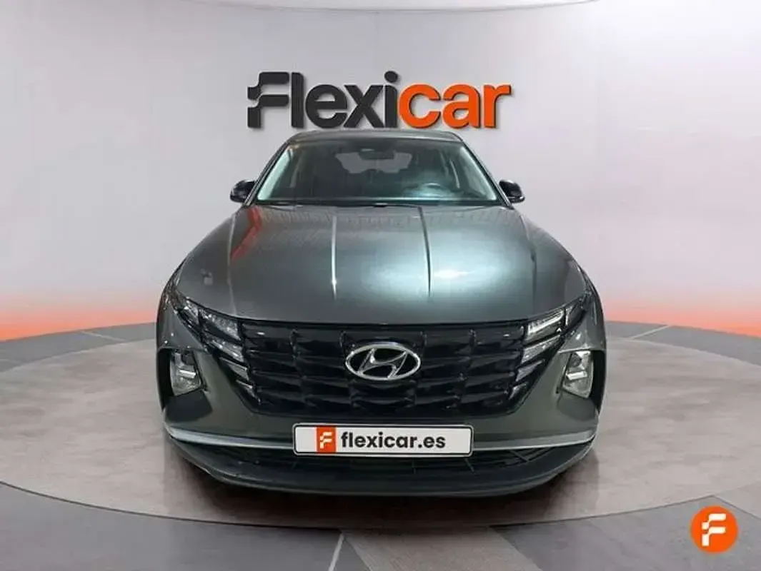 Usado Hyundai Tucson 116 CV (85 kW) 2021 Gris SUV