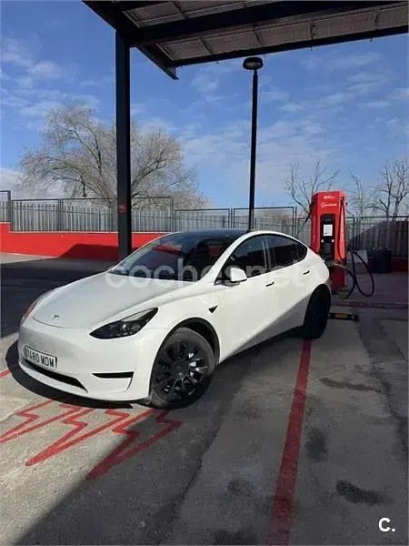 Usado Tesla Model Y RWD 250 kW (340 CV) 2023 Eléctrico SUV