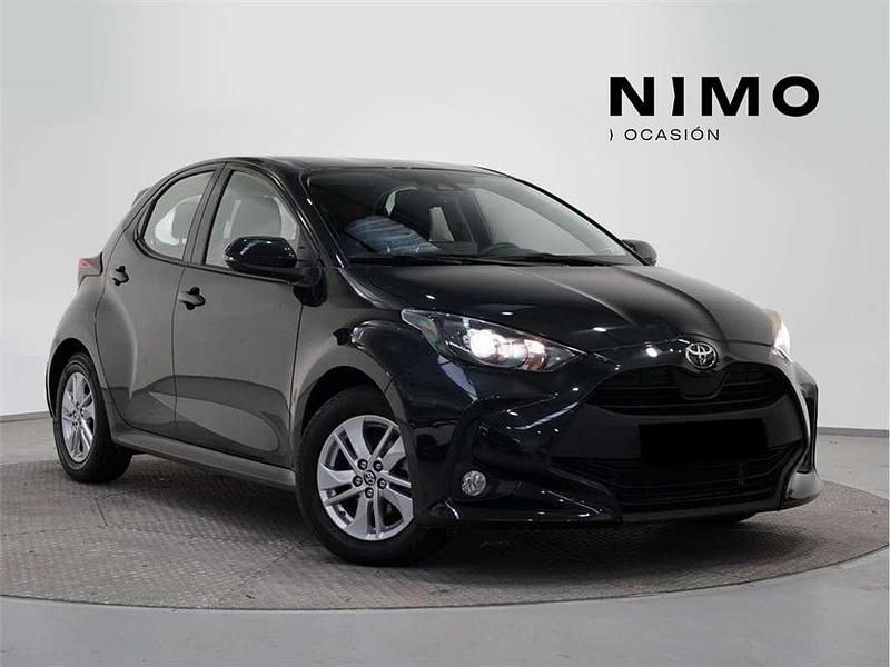 Usado 2024 Toyota Yaris Edition Utilitario | 17.690 € (Precio justo) - Imagen 1/4