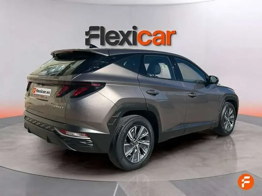 Usado Hyundai Tucson 150 CV (110 kW) 2023 Marrón SUV