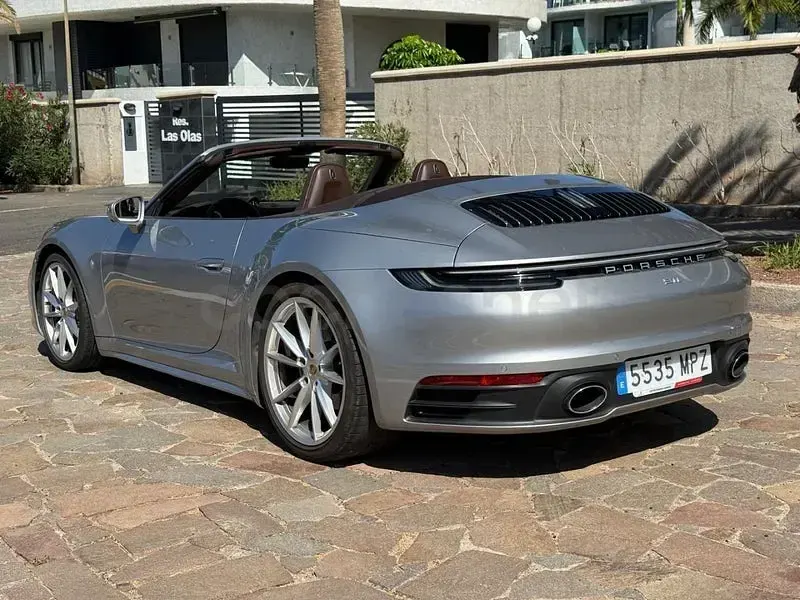 Usado Porsche 911 Carrera Cabriolet 394 CV (289 kW) 2024 Gris / plata Descapotable