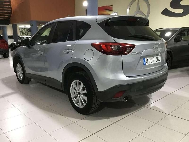 Usado Mazda CX-5 Style+ 150 CV (110 kW) 2015 Gris / plata SUV