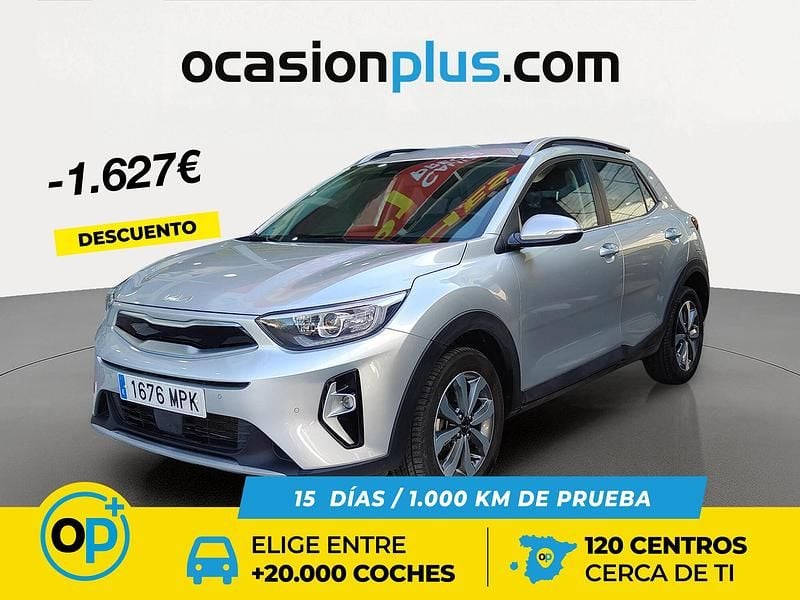 Usado Kia Stonic 84 CV (61 kW) 2024 Gris SUV