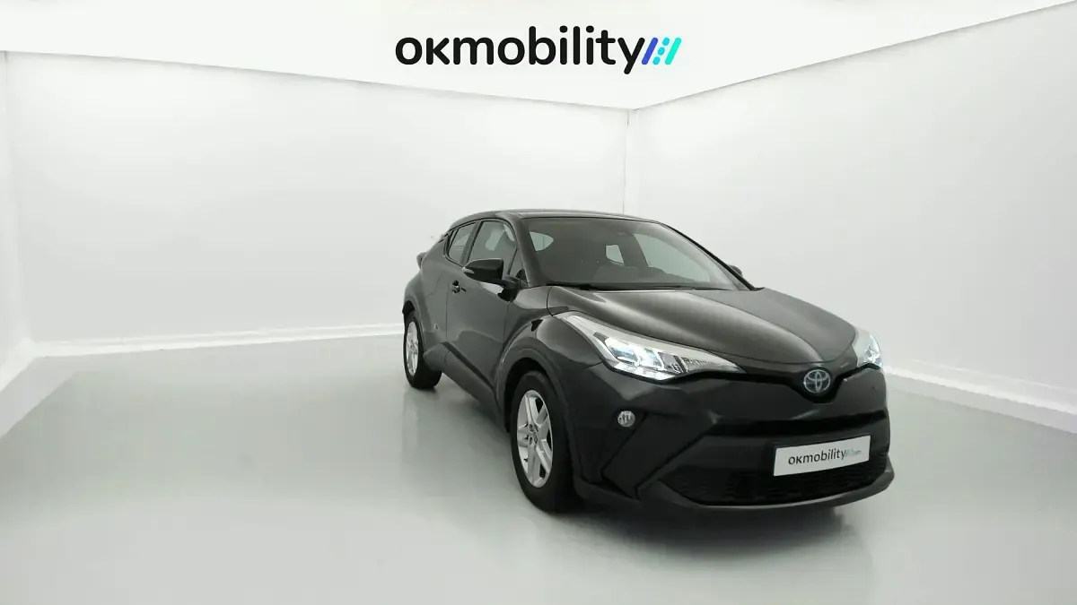 Usado Toyota C-HR Business Edition 122 CV (89 kW) 2023 Mysticschwarz SUV