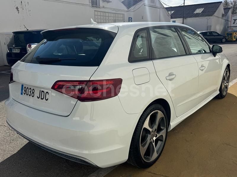 Usado Audi A3 S-Line 150 CV (110 kW) 2015 Blanco Berlina