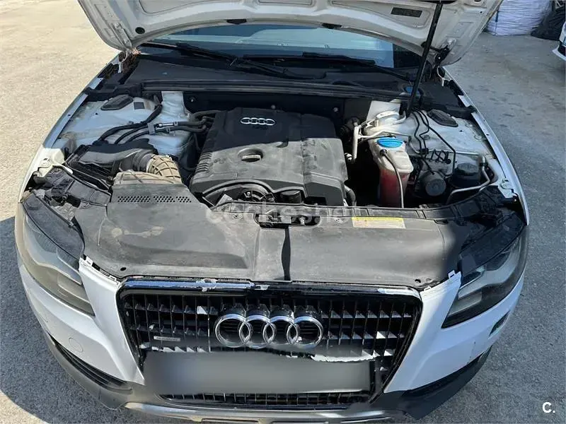 Usado Audi A4 Allroad 211 CV (155 kW) 2010 Blanco Familiar