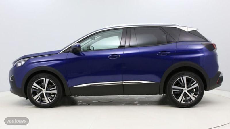 Usado Peugeot 3008 Allure 120 CV (88 kW) 2017 Azul SUV