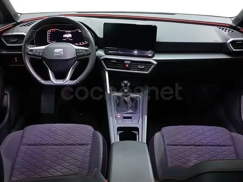 Usado Seat Leon FR 150 CV (110 kW) 2021 Blanco Berlina