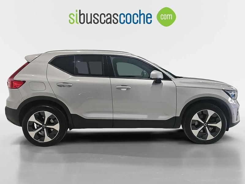 Usado Volvo XC40 Core 163 CV (119 kW) 2024 Gris/plata SUV