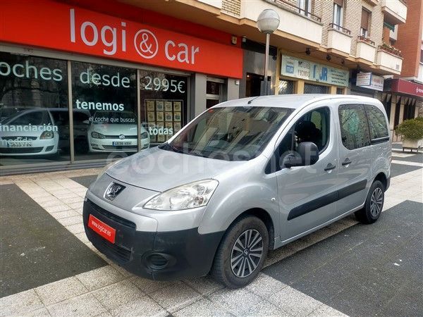 Gris / plata Usado 2011 Peugeot Partner Tepee Active Monovolumen | 9000 € (Precio justo) - Imagen 1/4