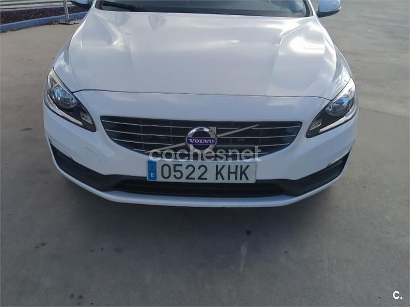 Usado Volvo V60 Kinetic 150 CV (110 kW) 2018 Blanco Familiar