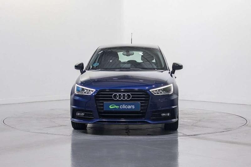 Usado Audi A1 Sportback Attraction 116 CV (85 kW) 2018 Azul Utilitario
