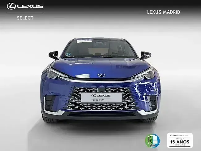 Usado Lexus LBX 136 CV (100 kW) 2025 Azul SUV
