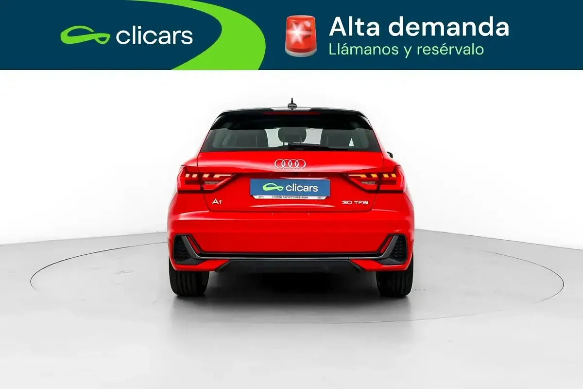 Usado Audi A1 Sportback 110 CV (80 kW) 2022 Rojo Utilitario
