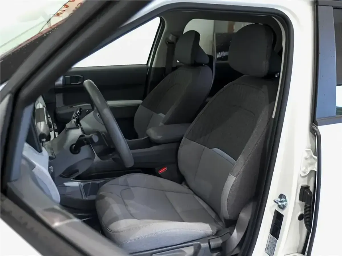 Käytetty Kia EV3 Earth 150 kW (204 HP) 2025 Valkoinen Katumaasturi