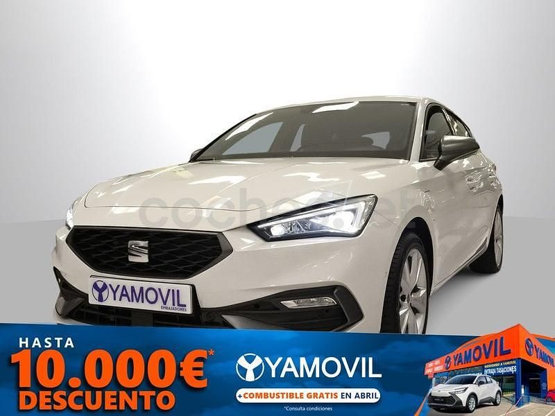 Usado Seat Leon FR 205 CV (150 kW) 2024 Blanco Berlina