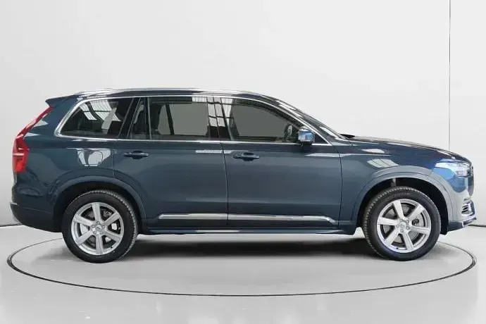 Usado Volvo XC90 Core 455 CV (334 kW) 2022 SUV