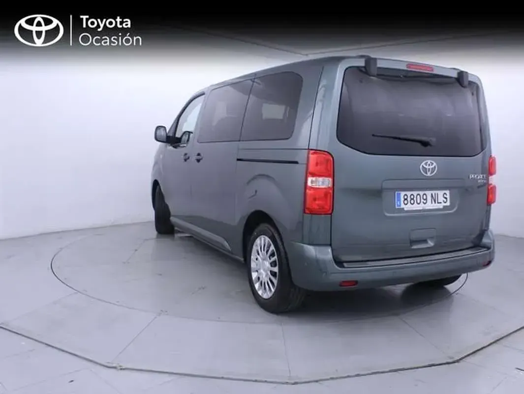 Usado Toyota Proace Active 179 CV (131 kW) 2026 Verde Monovolumen