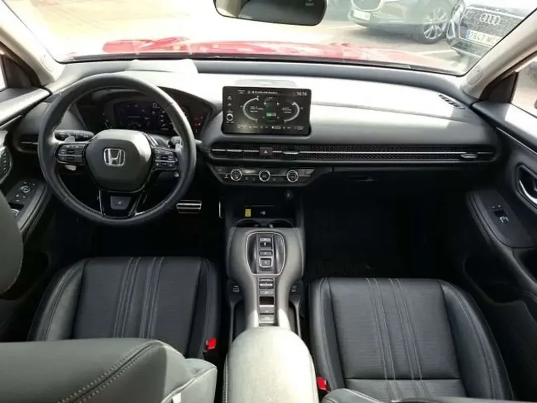 Usado Honda ZR-V 135 CV (99 kW) 2024 Rojo SUV