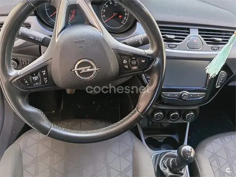 Usado Opel Corsa Selective 90 CV (66 kW) 2019 Blanco Utilitario